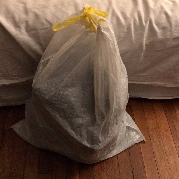 Women’s bulk clothing - Picture 2 of 2